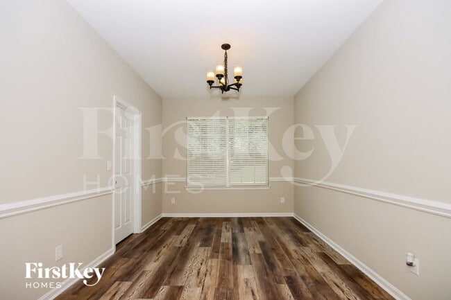 Building Photo - 105 Meandering Way Ln