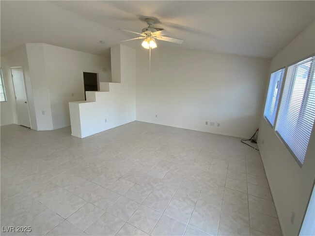 Building Photo - 1153 Elam St