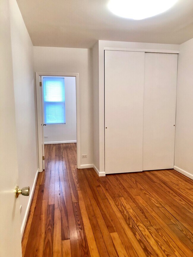 Bedroom - 1840 Stephen St