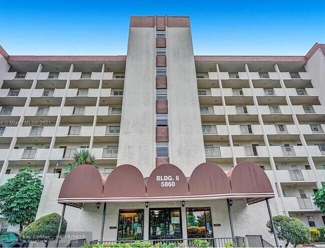Foto del edificio - 5860 NW 44th St