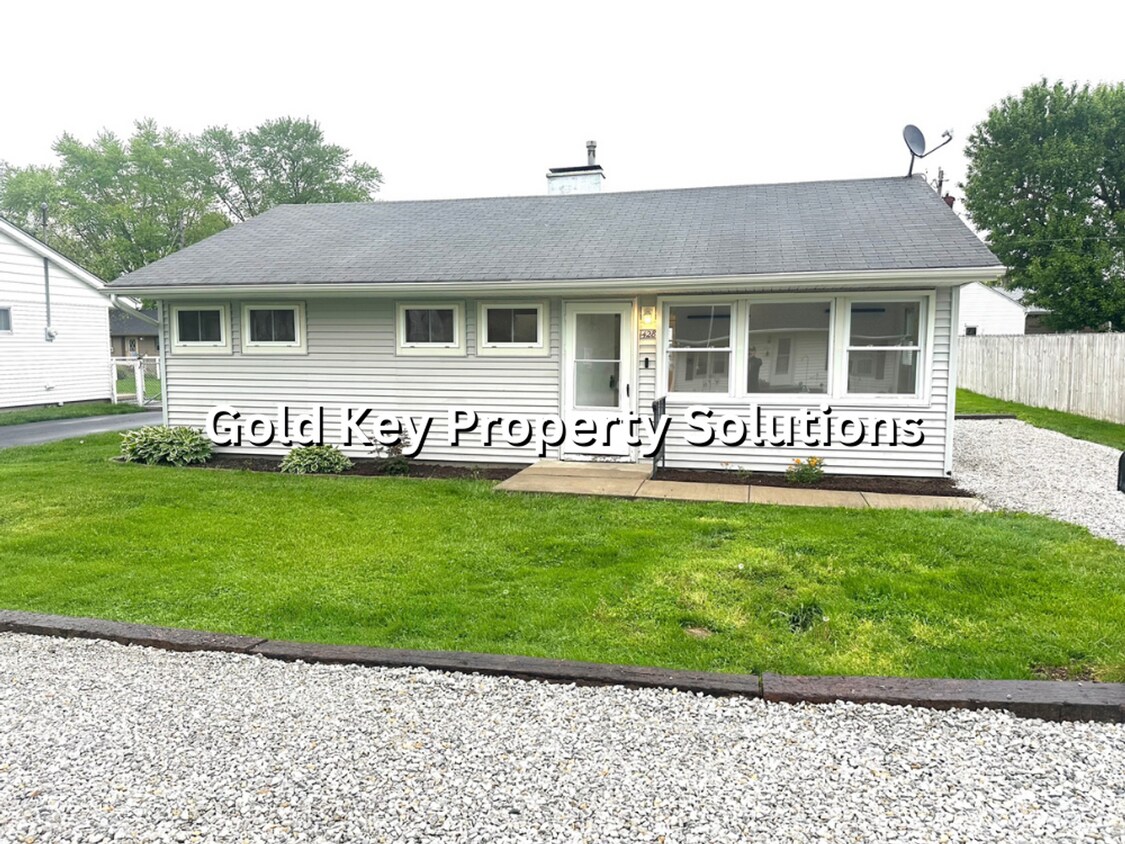 Foto principal - 3 Bed 1 Bath Home For Rent! (NO SECTION 8)