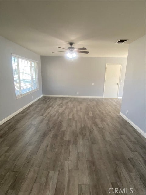 Foto del edificio - 8041 Alston Ave