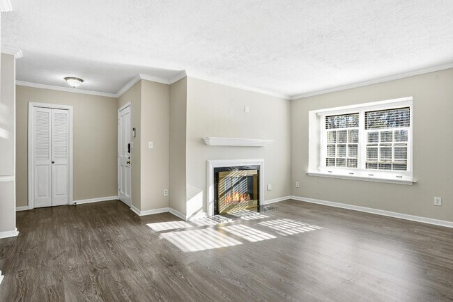 Foto del edificio - 151 Elysian Way NW