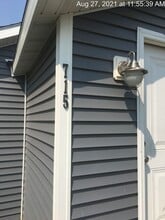 Building Photo - 715 E 400 N