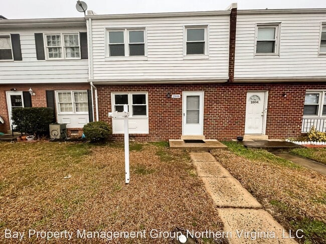 Building Photo - 3 br, 2.5 bath House - 2506 Sedgewick Pl.