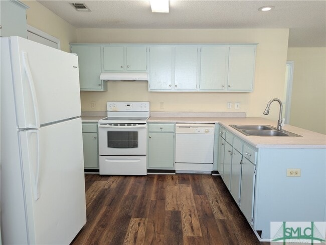 Building Photo - 1213 Exley Dr