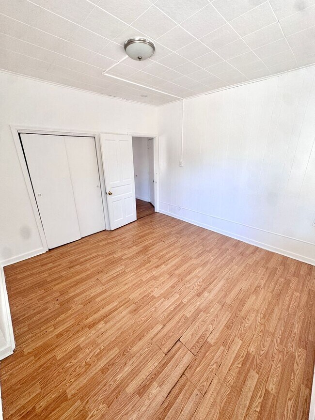 Foto del edificio - 535 Tilghman St