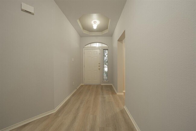 Foto del edificio - 3803 Top Rock Ln