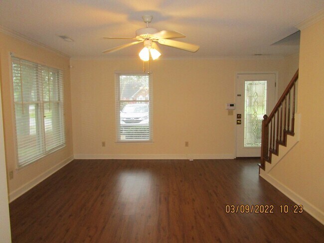 Building Photo - 2181 Tudor St