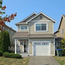 Building Photo - 4741 Parker St