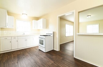 Building Photo - 11756 Downey Ave