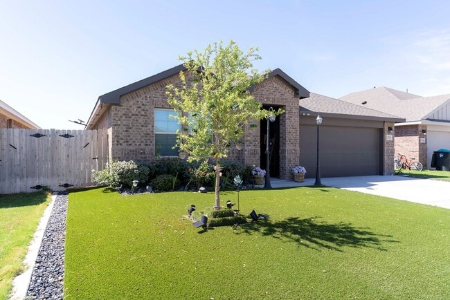 Building Photo - 7710 Purple Vitex Rd