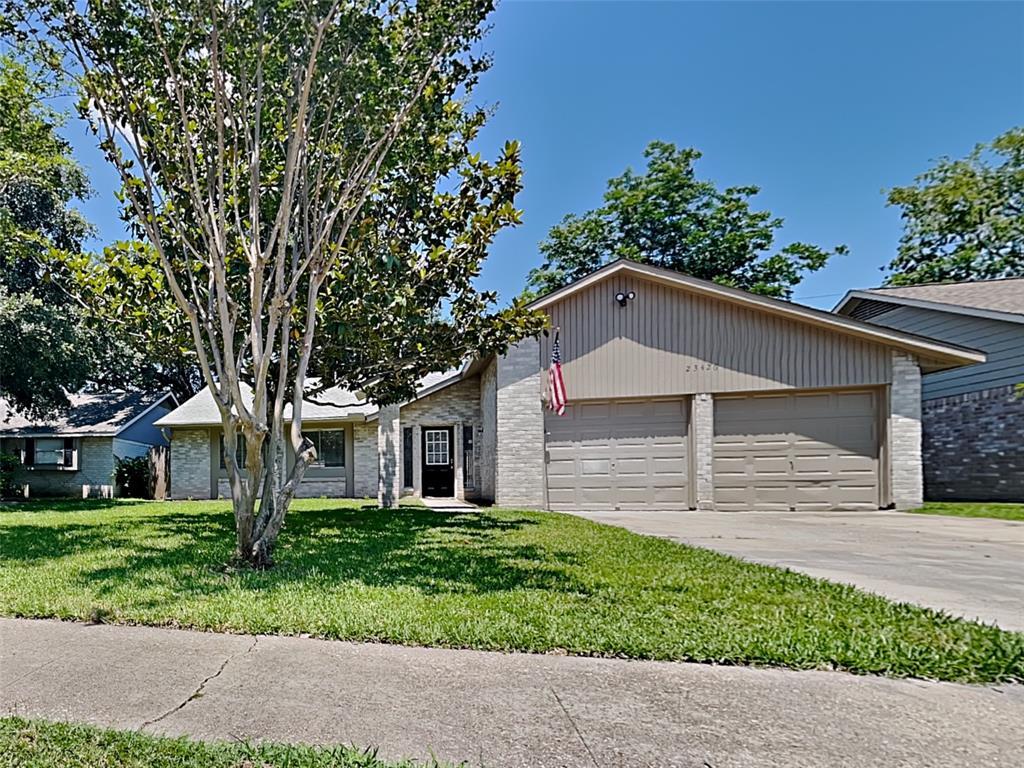 Primary Photo - 23426 Canyon Lake Dr