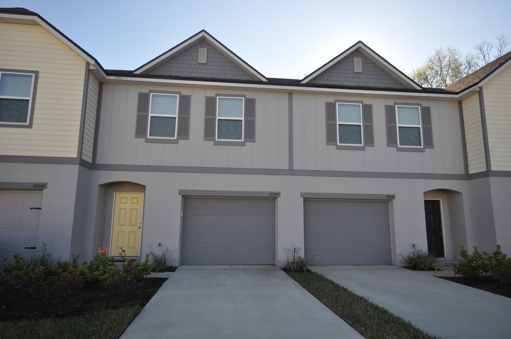 10544 Madrone Cove Ct, Jacksonville, FL 32218 Townhome Rentals in