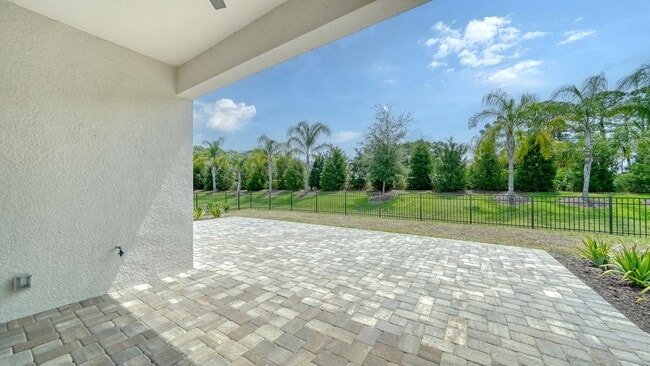 Patio cercado - 10105 Canaveral Cir