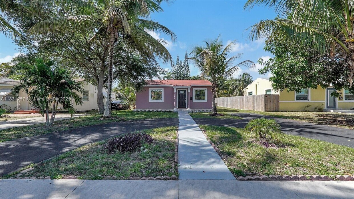 Foto principal - 2710 Fillmore St