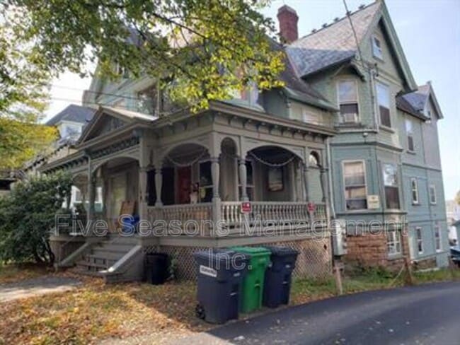 Building Photo - 41 S Willard St