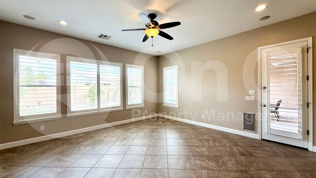Building Photo - 5213 S Miller Pl
