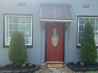 Building Photo - 6260 Lee Hwy