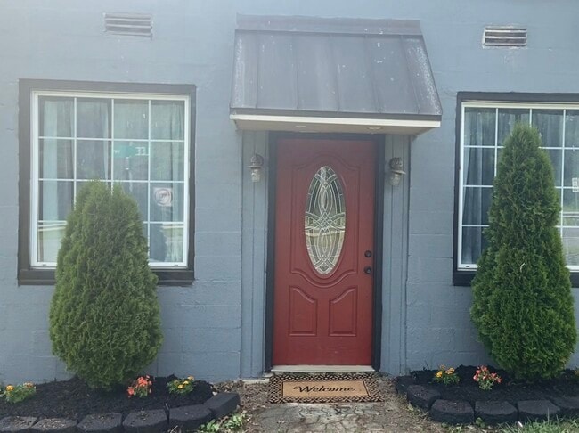 Building Photo - 6260 Lee Hwy