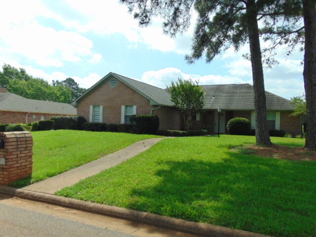 Building Photo - 316 Pebble Beach Dr