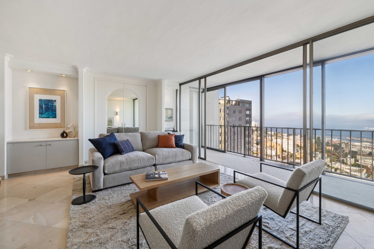 Photo - 999 Green St (San Francisco, CA)