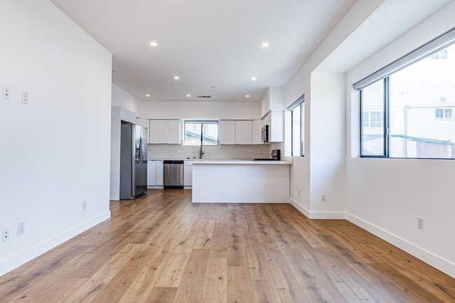 Foto del edificio - 705 Benton Wy