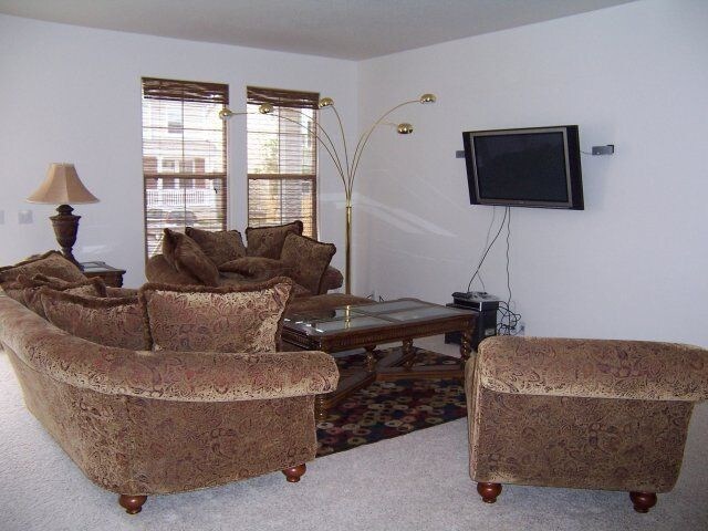 Foto del edificio - 2759 Scotchbroom Point