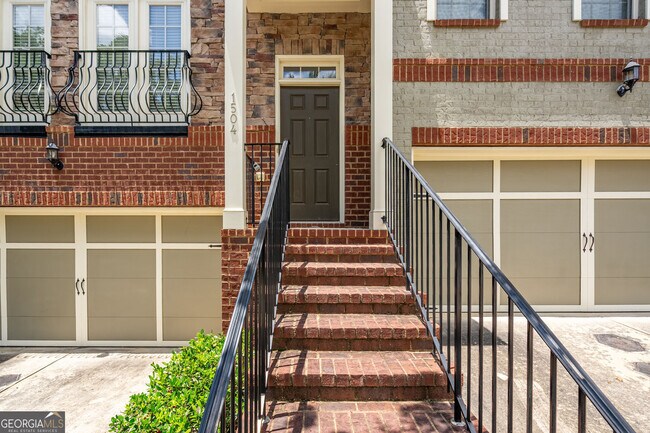 Foto del edificio - 1504 Woodbridge Way NE