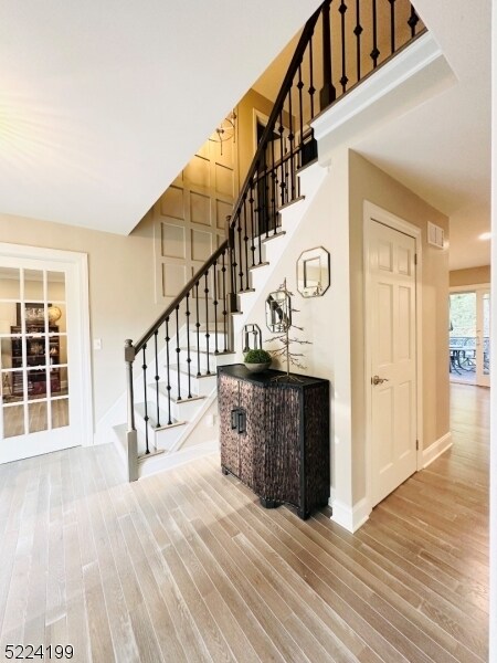 Foto del edificio - 452 S Woods Rd