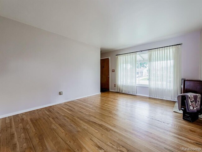 Foto del edificio - 32508 Avondale St