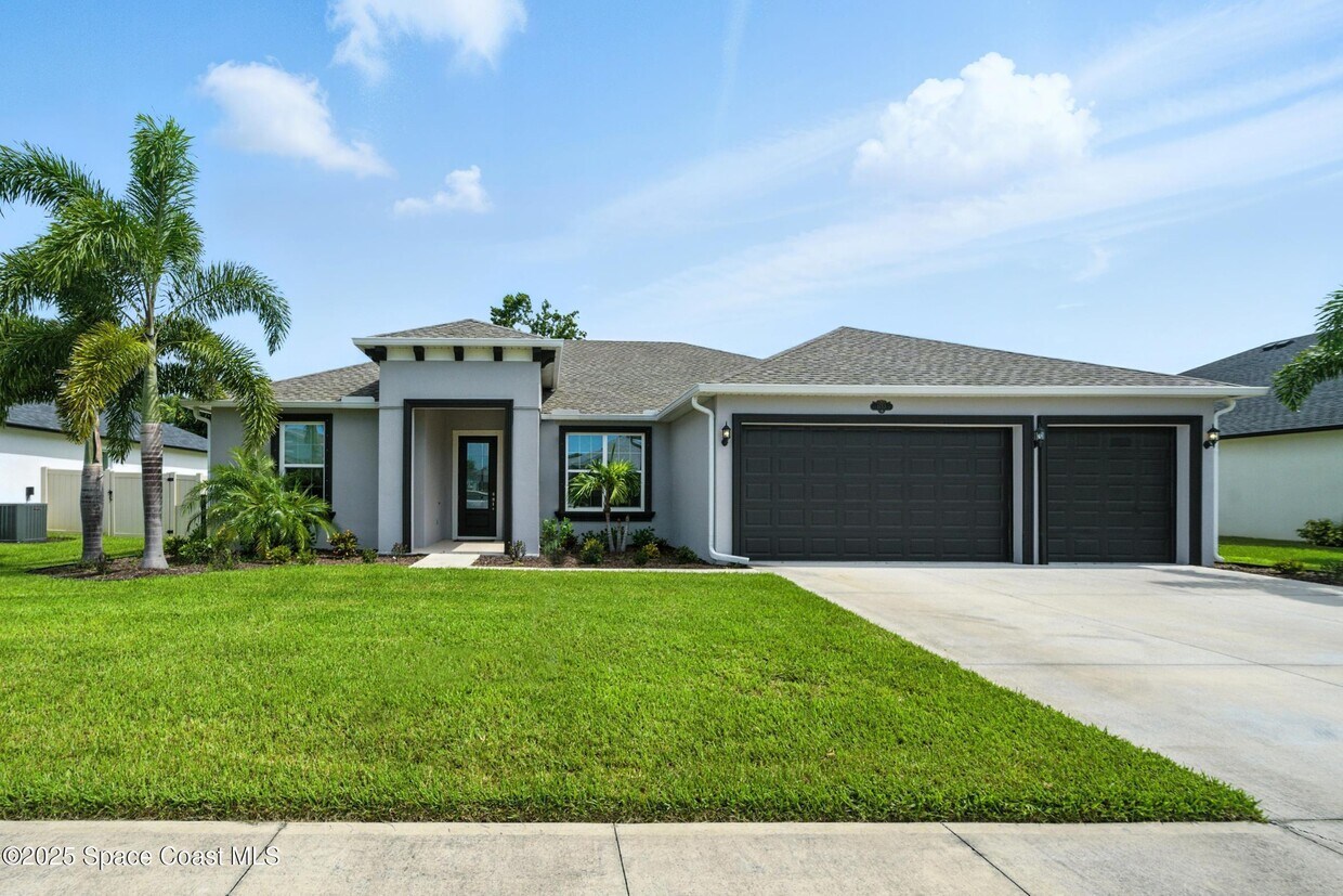 Primary Photo - 1752 Killian Dr