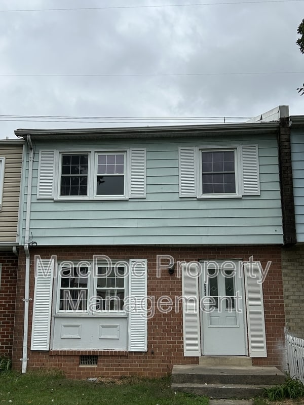 Photo - 2538 Sedgewick Pl Townhome