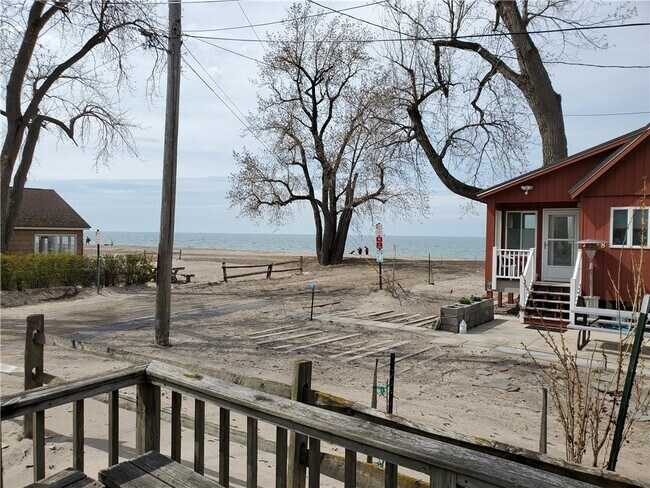 Foto del edificio - 7594 2nd St