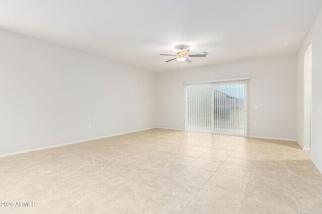 Foto del edificio - 1810 W Pinkley Ave