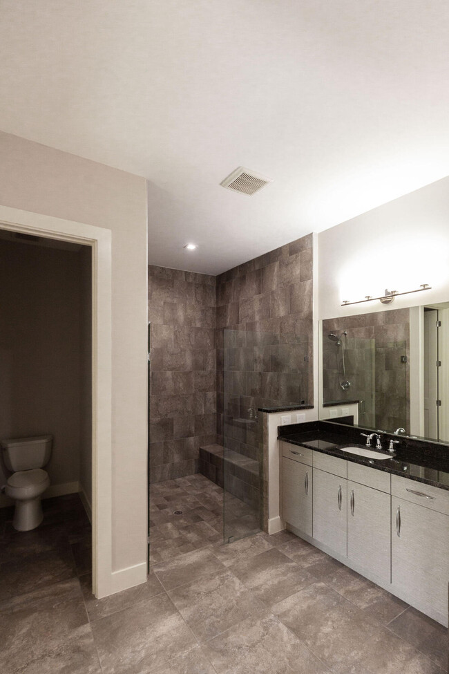 Building Photo - 2929 Gin Berry Way