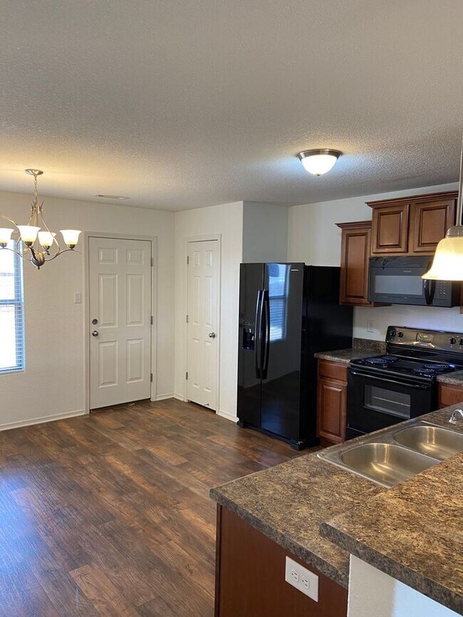 Building Photo - Four Bedroom | Two Bathroom Home