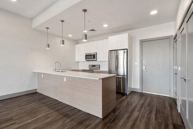 Foto del edificio - 404 Mystic Ave