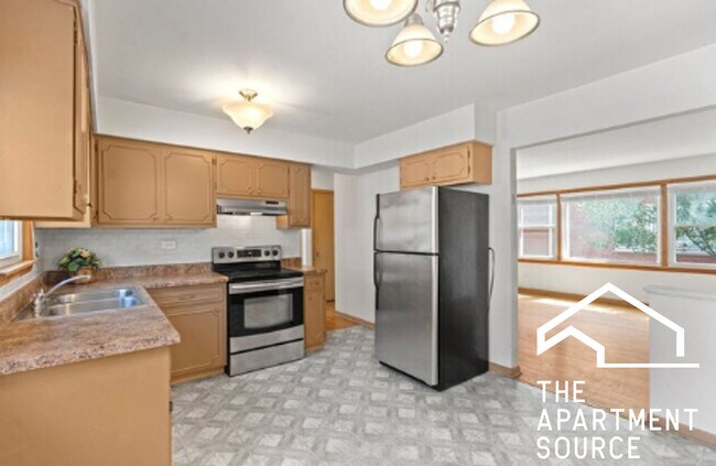 Foto del edificio - 9575 Maple Dr