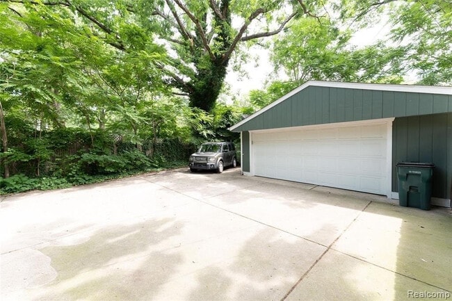 Foto del edificio - 914 N Maple Ave