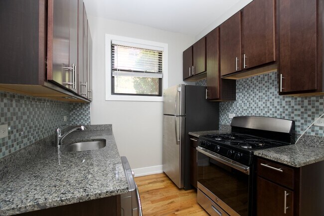 Foto del edificio - 2917 N Mildred Ave