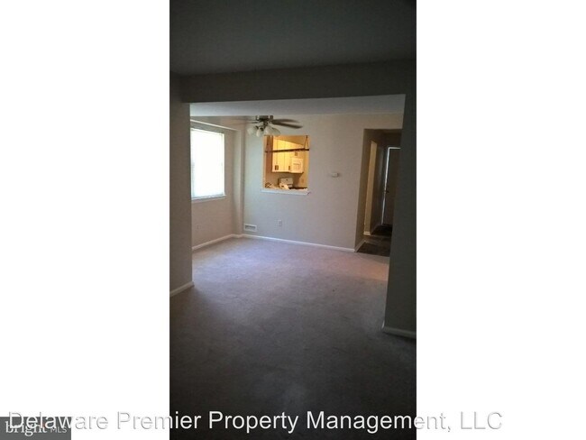 Building Photo - 3 br, 1.5 bath House - 54 Freedom Trail