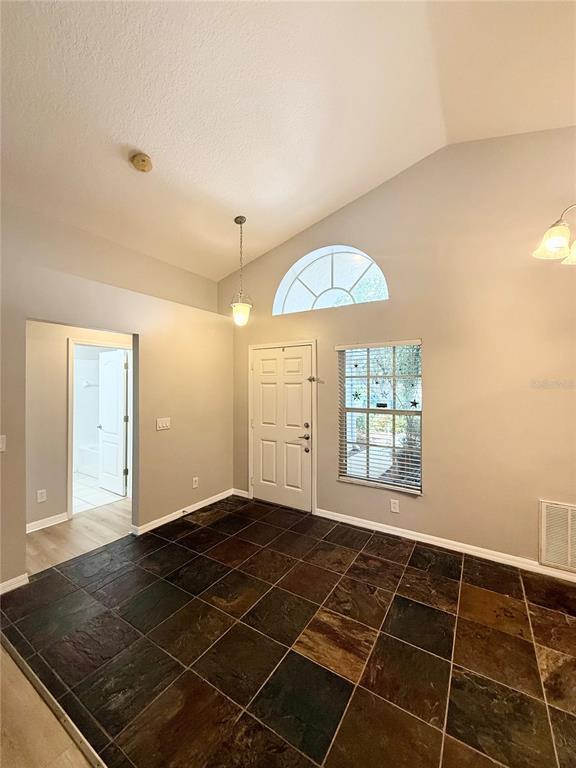 Building Photo - 31138 Harthorn Ct