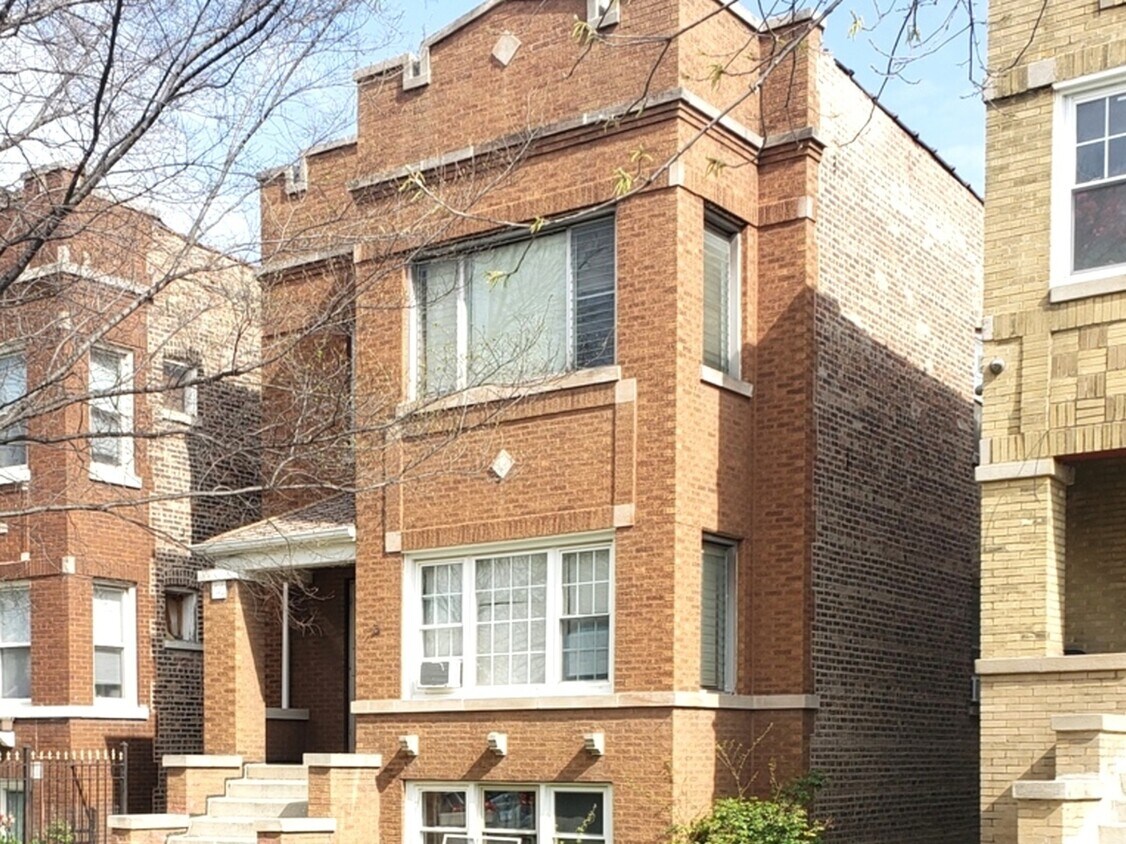 5304 W ALTGELD St Unit 2, Chicago, IL 60639 Apartment for Rent in