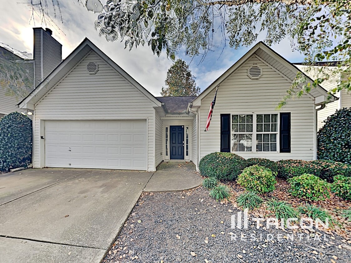 Primary Photo - 172 Greystone Cir