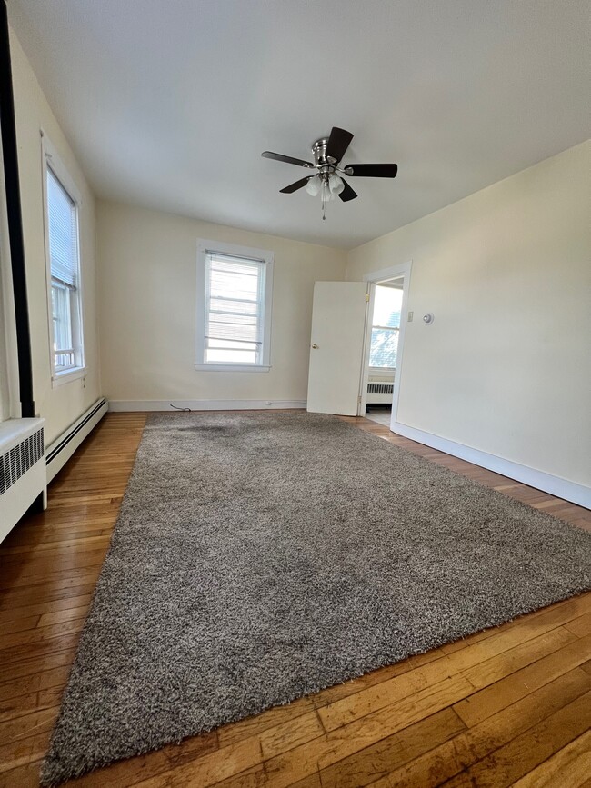 Foto del edificio - 138 Hampshire St
