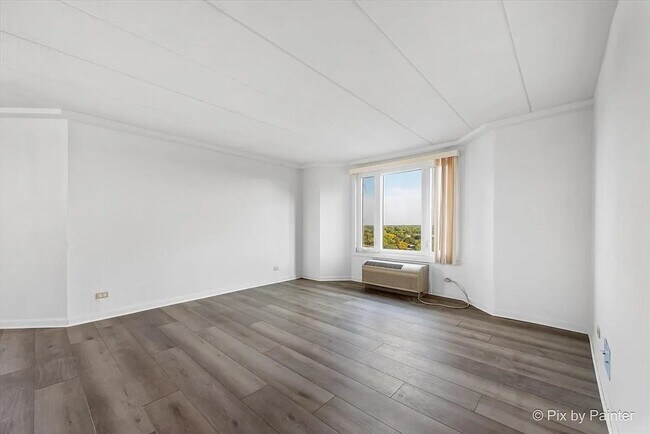 Foto del edificio - 1 One Renaissance Pl