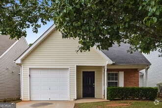 Building Photo - 135 Lakeside Cir