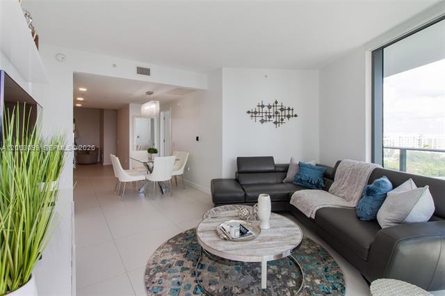 Foto del edificio - 501 NE 31st St