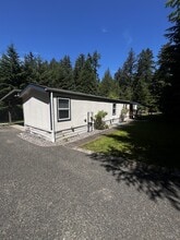 Building Photo - 561 E Colonel Wright Rd